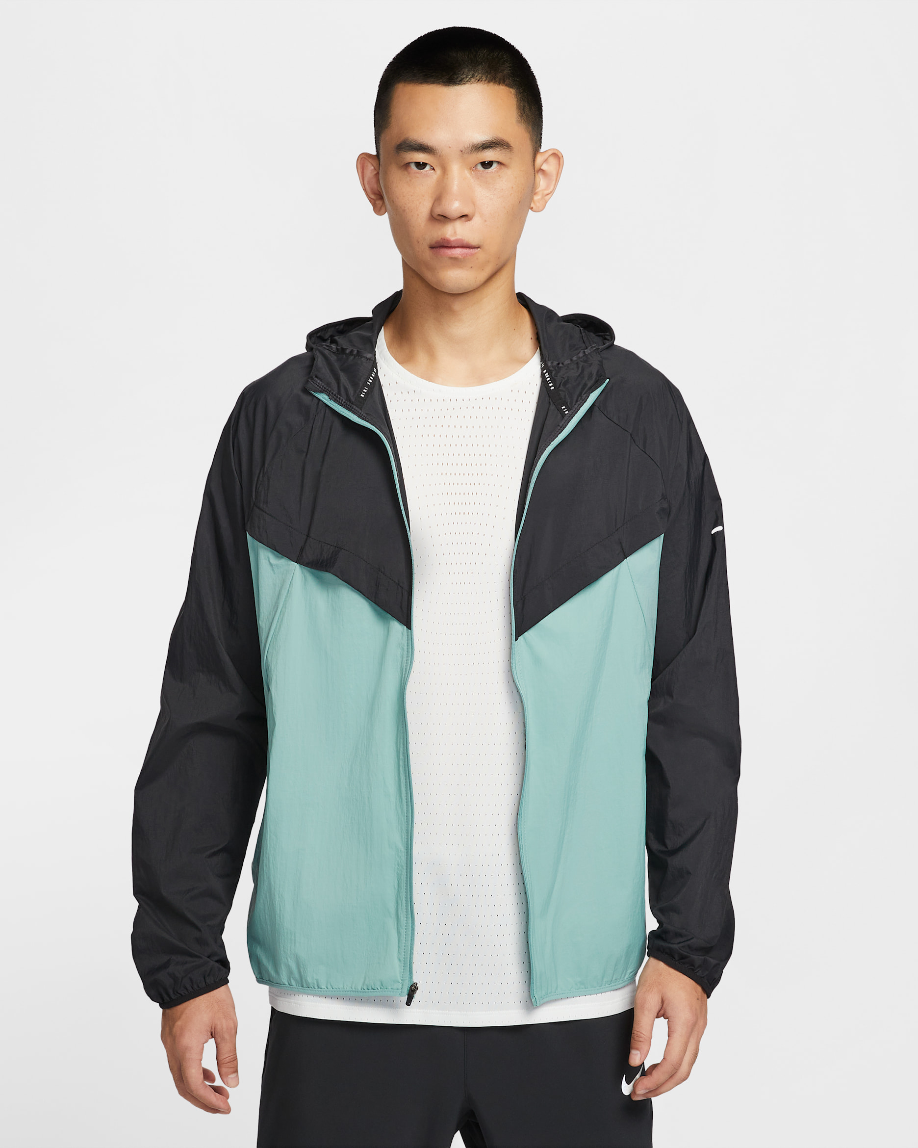 Nike Stride Men's Repel UV Running Jacket. Nike ID